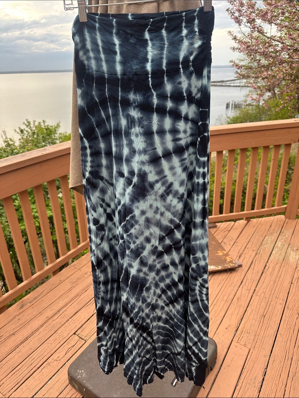 Tie-Dye Maxi Skirt in Blue tones